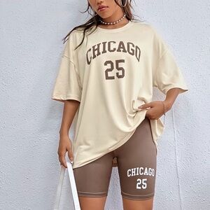 Chicago 25 Beige Oversized T-Shirt